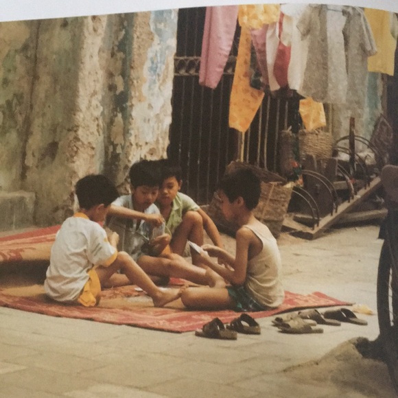 Coffee Table book of photography by Evelyn Lauder, Daughter of Estée Lauder. - Picture 6 of 7